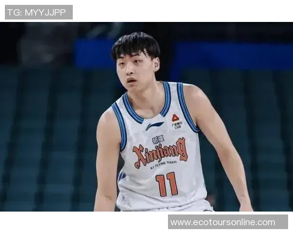 齐麟状态低迷仅得11分最后关键三分全部失手正负值惨淡15